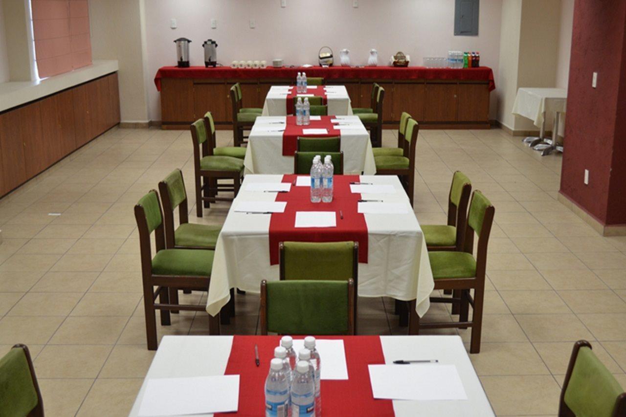 Hotel Terranova León Zewnętrze zdjęcie